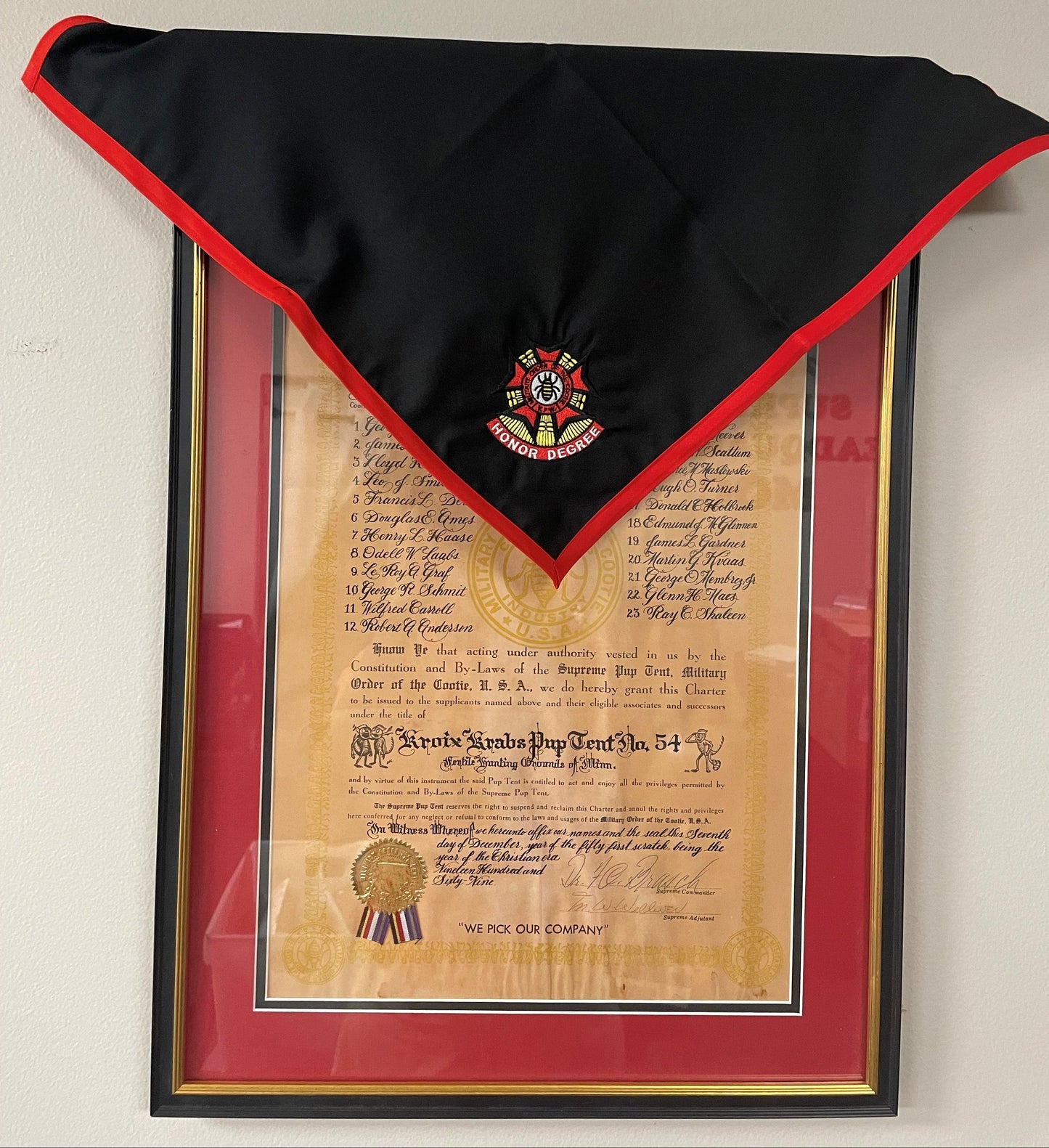 Charter Drape - 18 inches Square