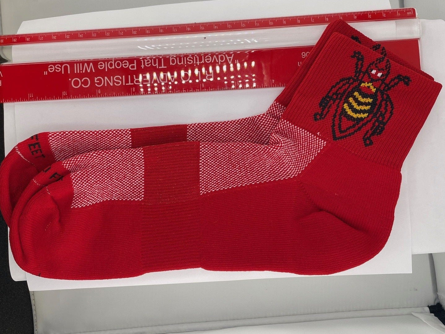 Socks, Performance Quarter with Bug 9966A