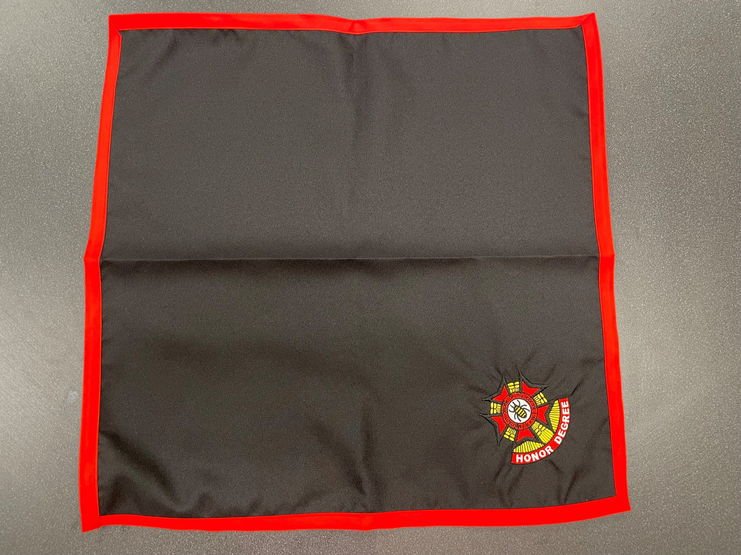 Charter Drape - 18 inches Square